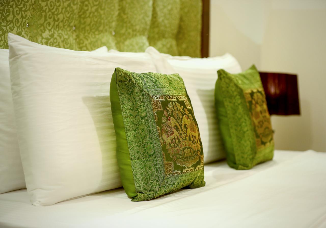 Vendol Maliga Edge Hotel Kandy Ngoại thất bức ảnh