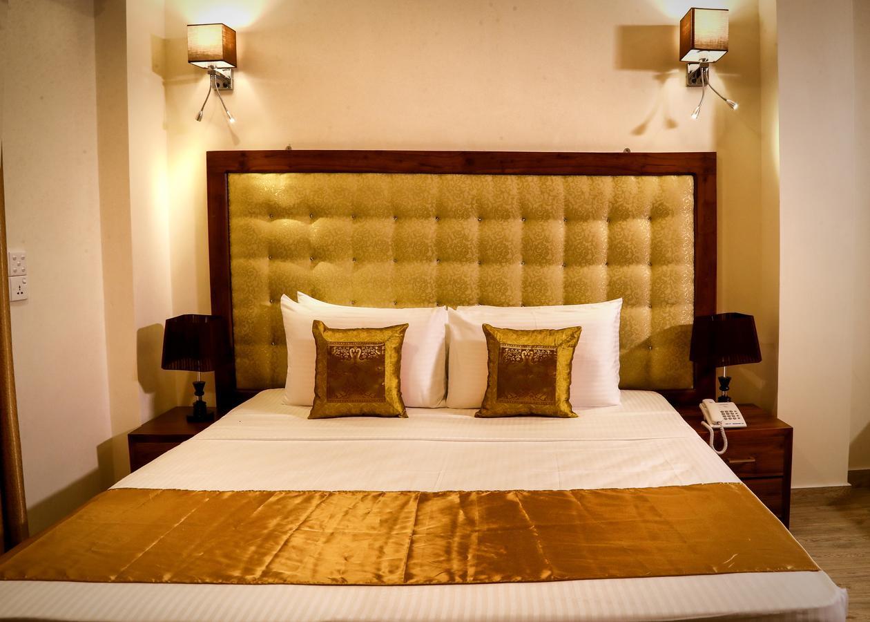 Vendol Maliga Edge Hotel Kandy Ngoại thất bức ảnh